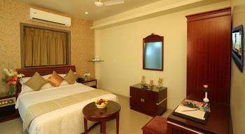 Stay Vista Rooms At Cst Fort Malad Exterior photo